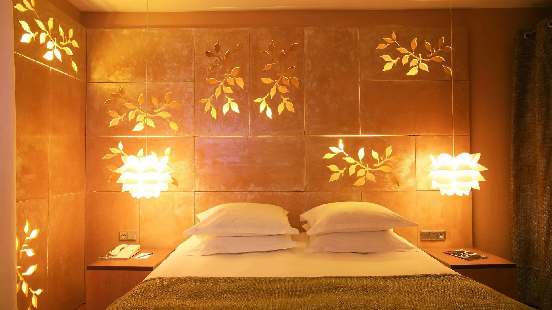 Hotel Cezanne Boutique-Hotel Aix-en-Provence 4*,